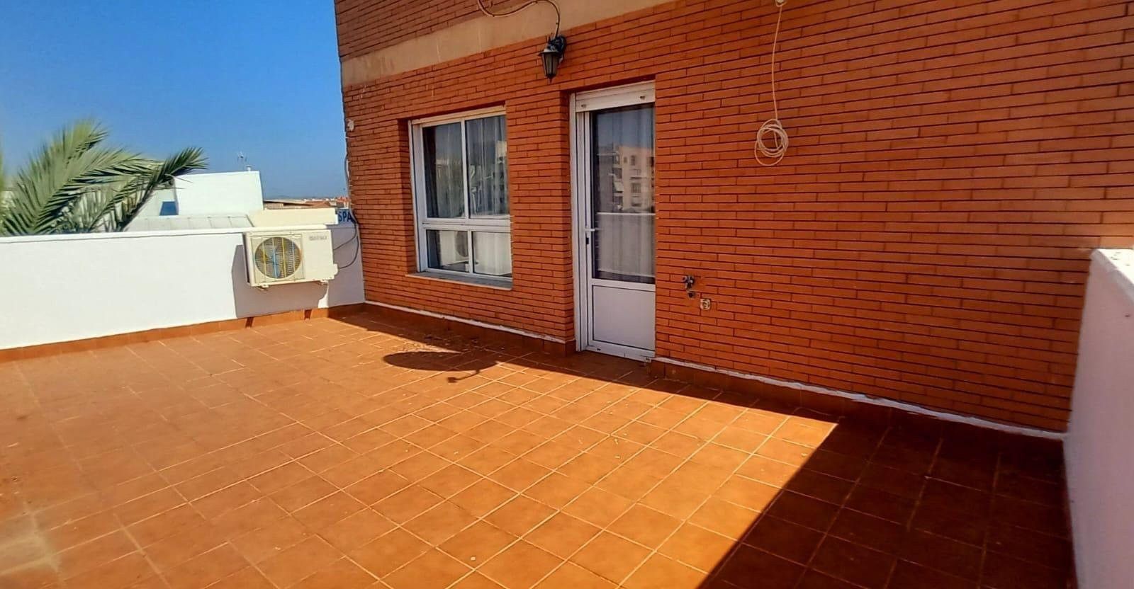 Terrace of Country house for sale in Torrevieja  with Air Conditioner, Private garden and Furnished