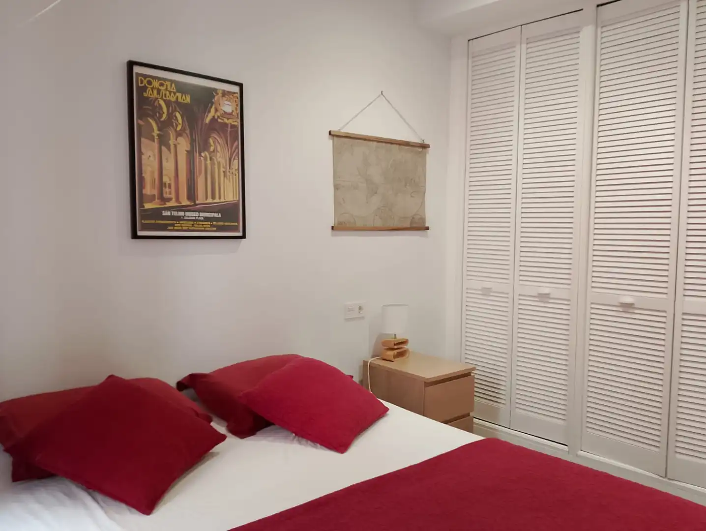 Habitación de Piso de alquiler en Donostia - San Sebastián  con Calefacción y Balcón