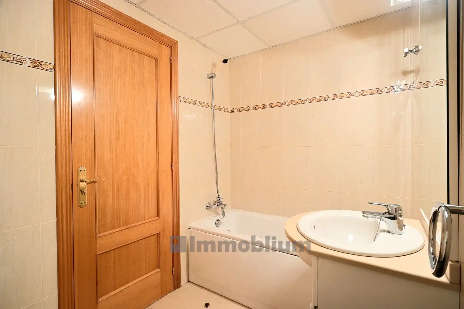 Schlafzimmer von Wohnung zur Miete in Torredembarra mit Klimaanlage, Heizung und Privatgarten