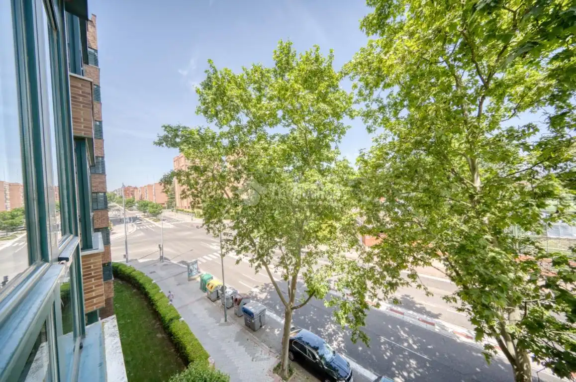Exterior view of Flat for rent in Valladolid  with Heating and Community pool