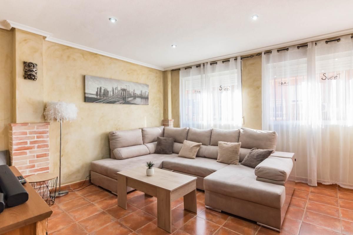 Living room of Single-family semi-detached for sale in Lorquí  with Air Conditioner, Heating and Terrace