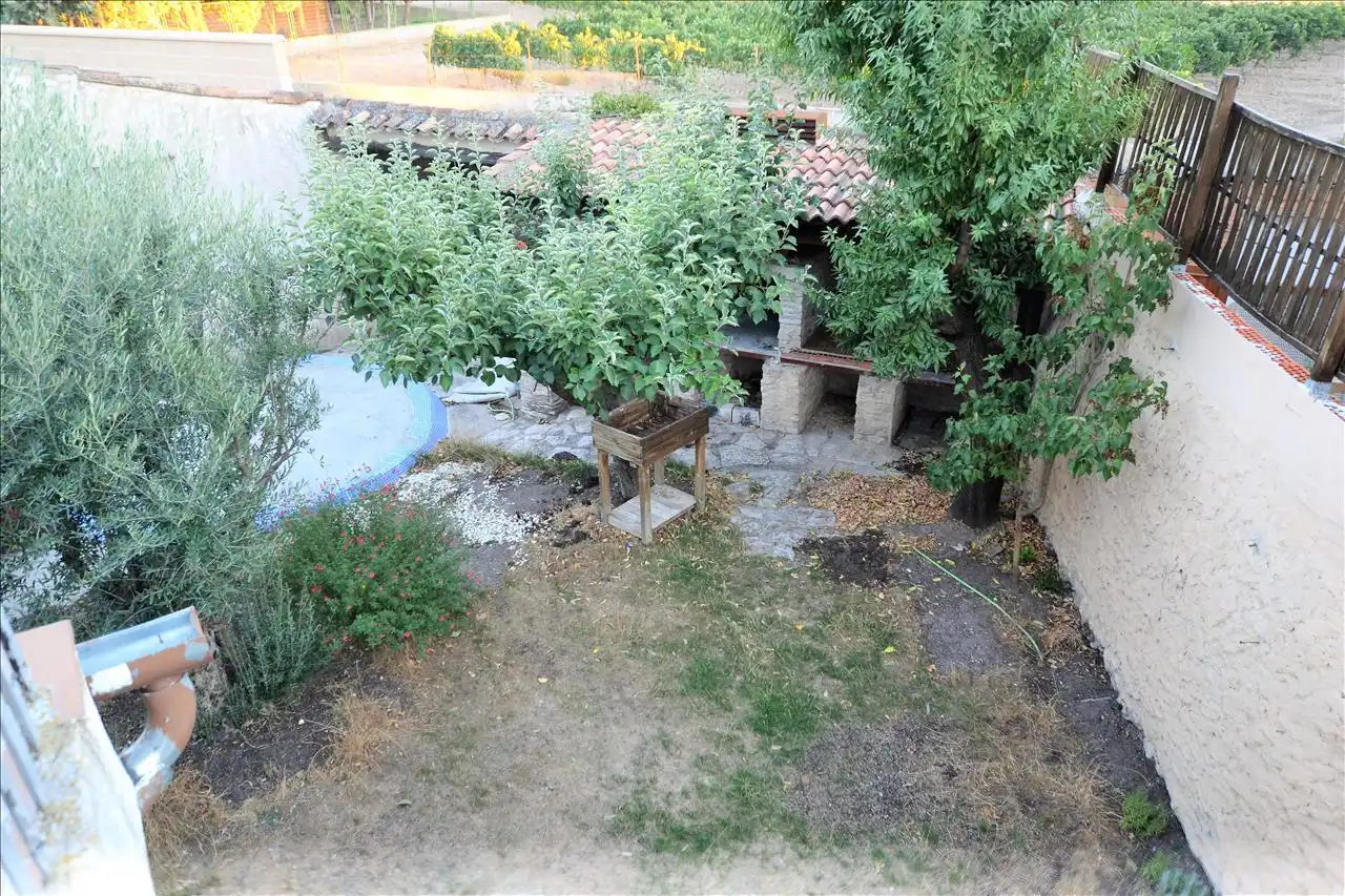 Jardí de Casa o xalet en venda en Nava de Roa