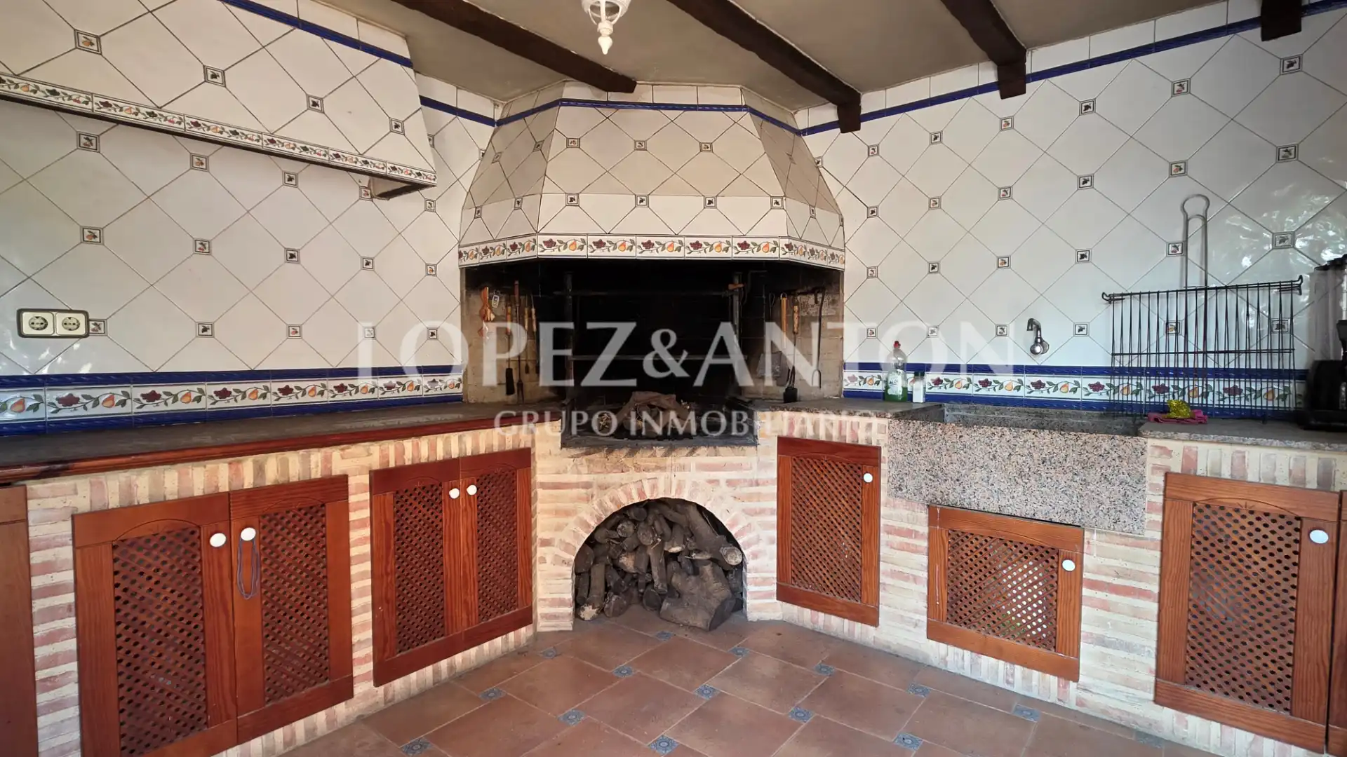 Küche von Haus oder Chalet zum Verkauf in L'Eliana mit Klimaanlage, Heizung und Privatgarten