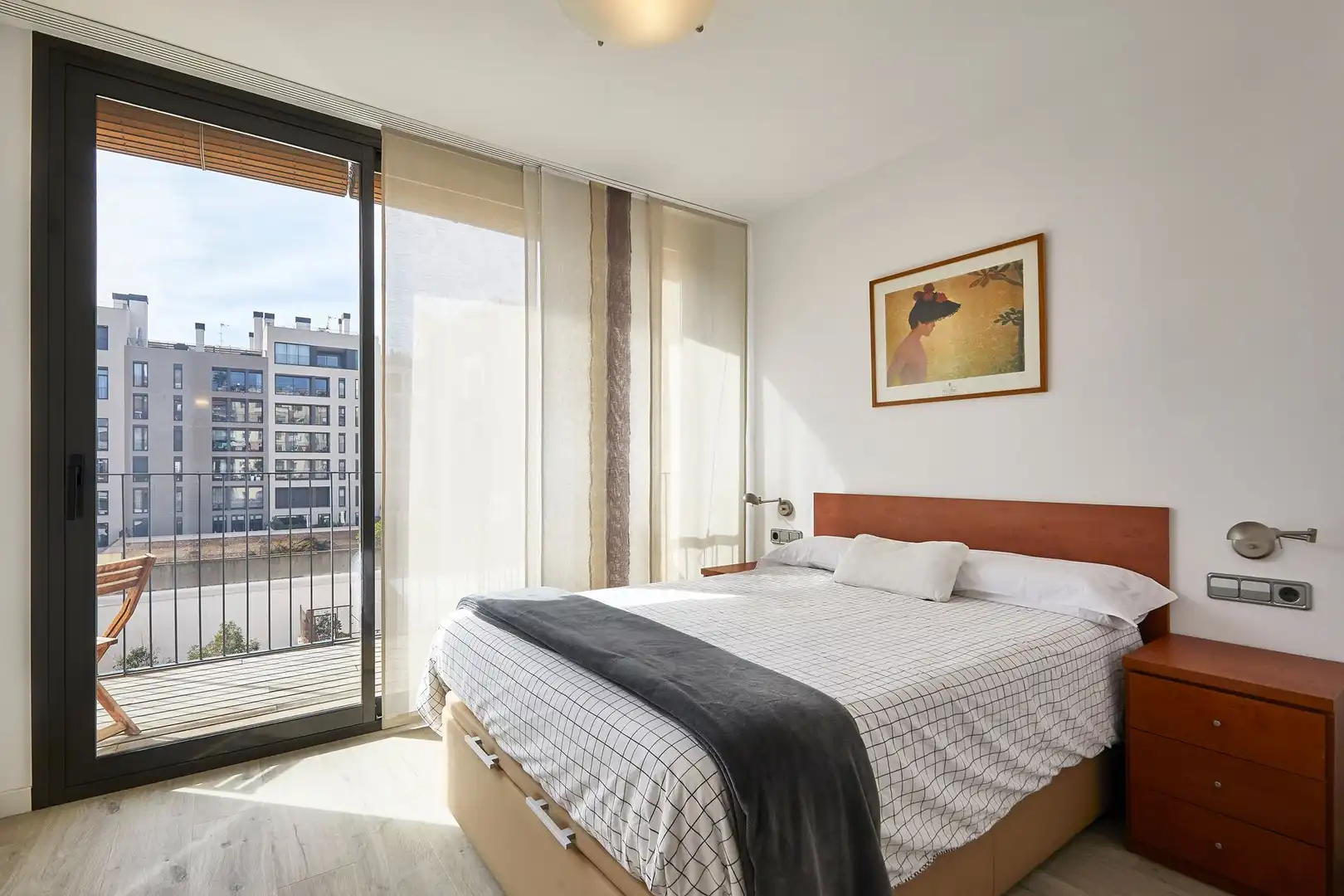 Schlafzimmer von Wohnung zum Verkauf in Barcelona mit Klimaanlage, Parkett und Ofen