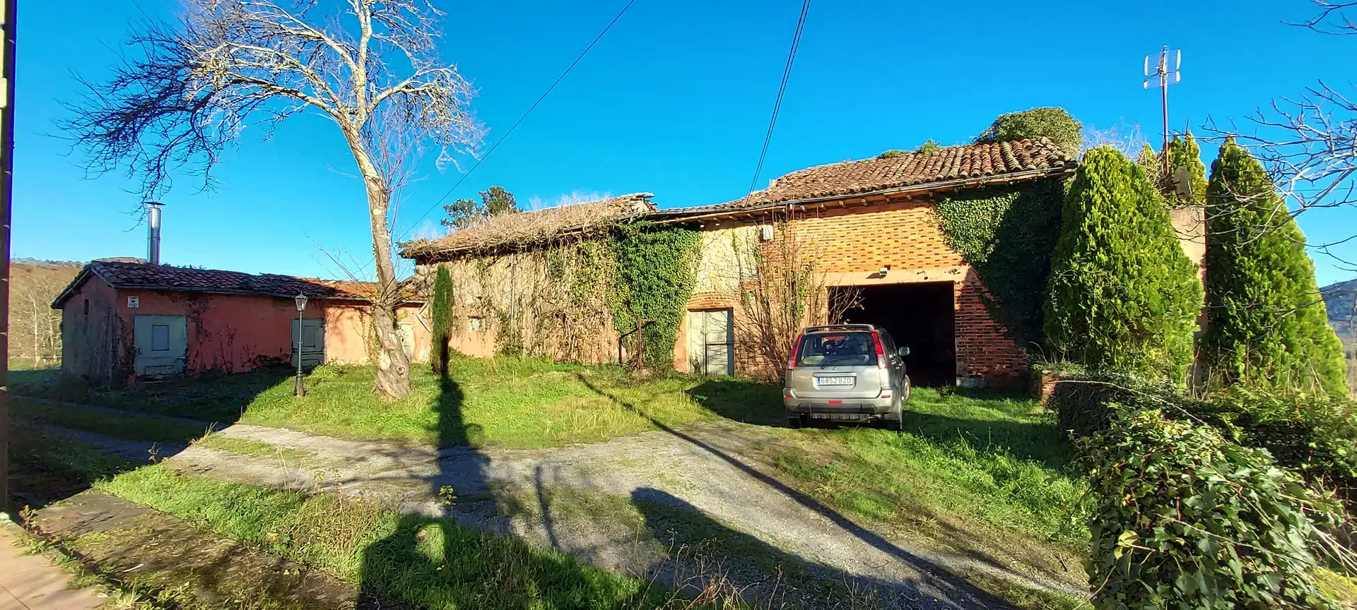 Exterior view of Country homes for sale in Piloña  with Private garden, Terrace and Furnished