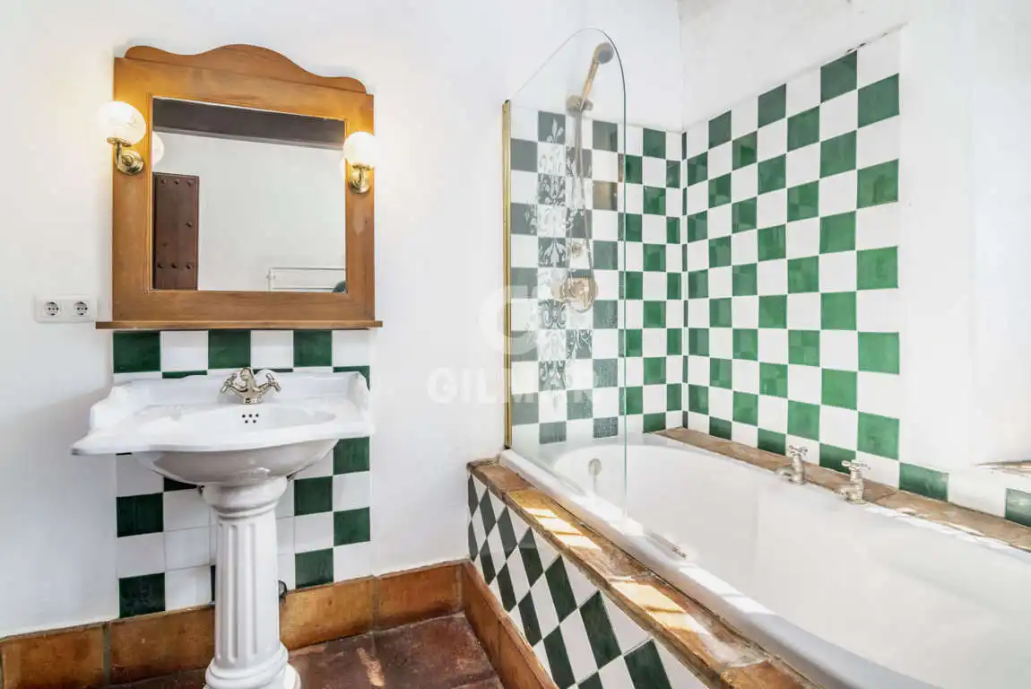 Chalet con piscina en venta en San Enrique - Guadiaro -  Pueblo Nuevo, imagen 33