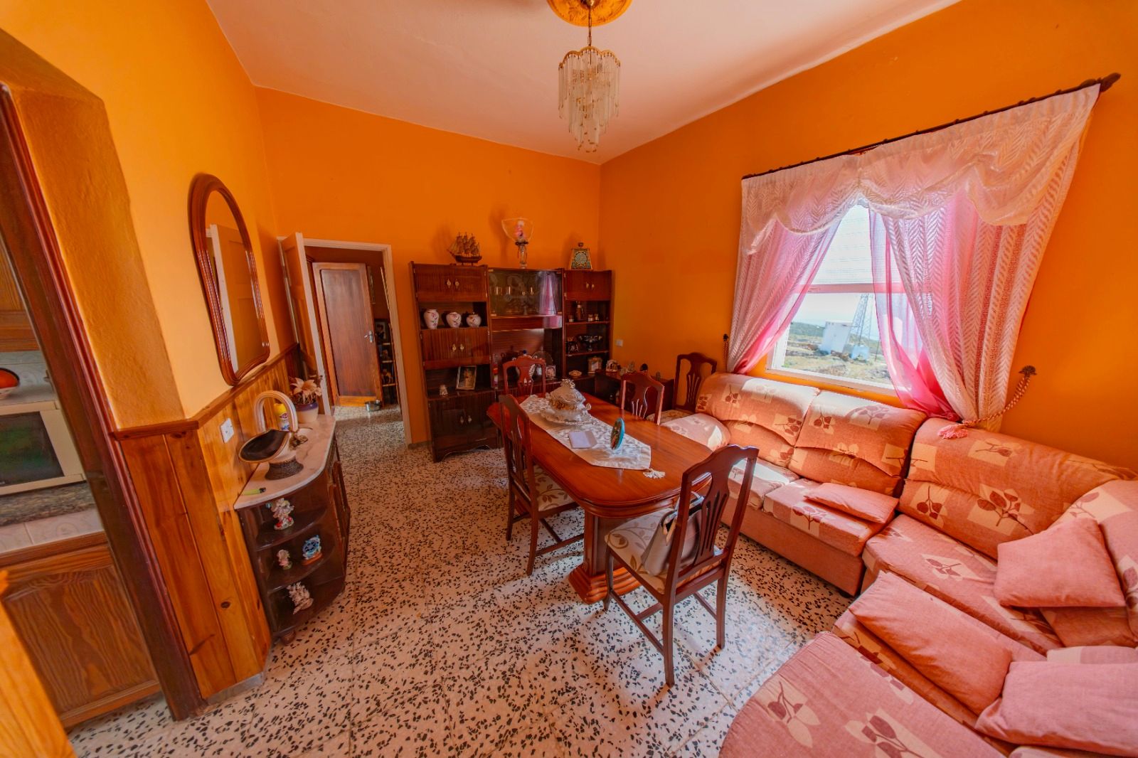 Sala d'estar de Finca rústica en venda en Güímar amb Jardí privat, Terrassa i Traster