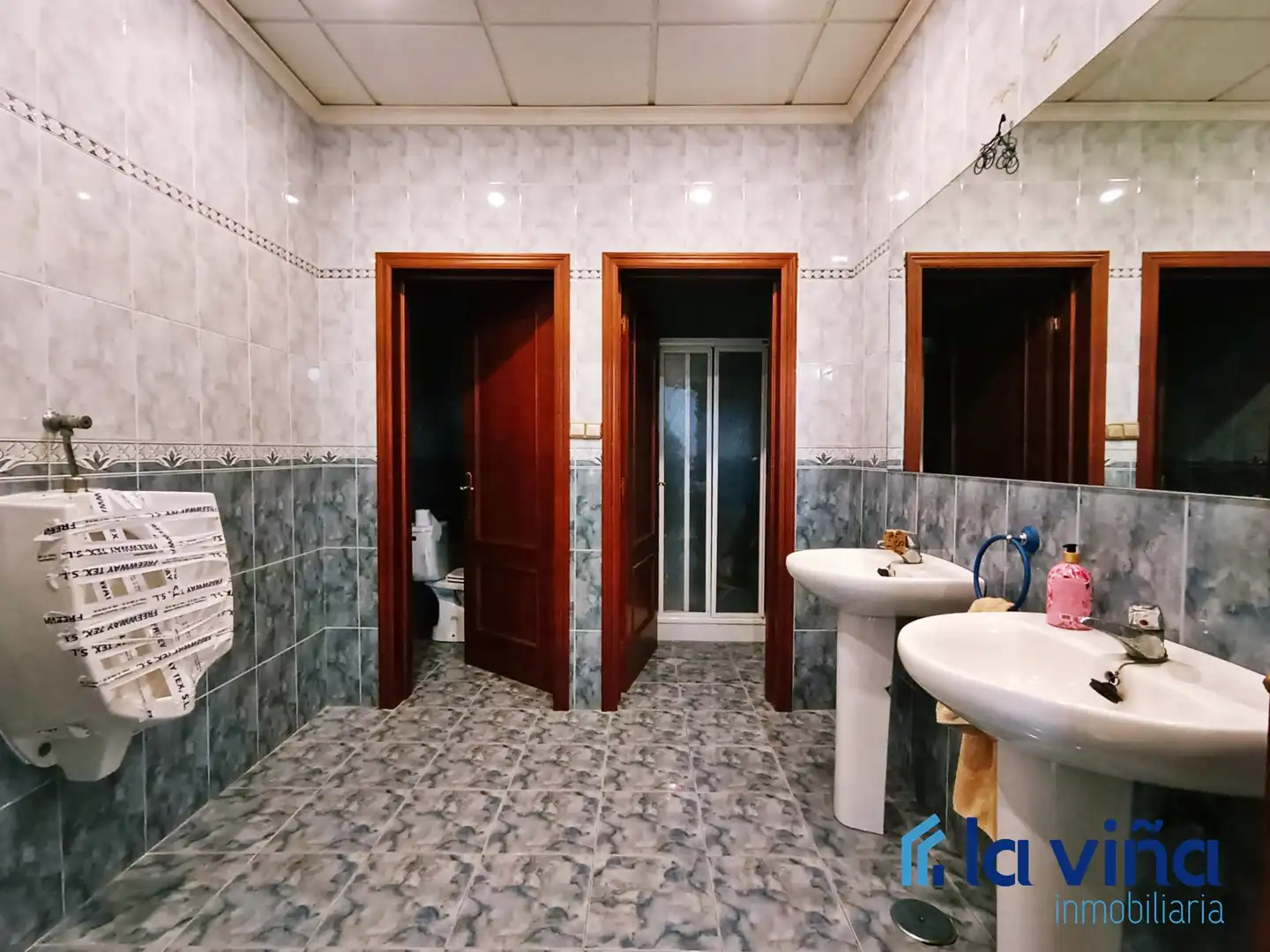Baño de Nave industrial en venta en Alameda