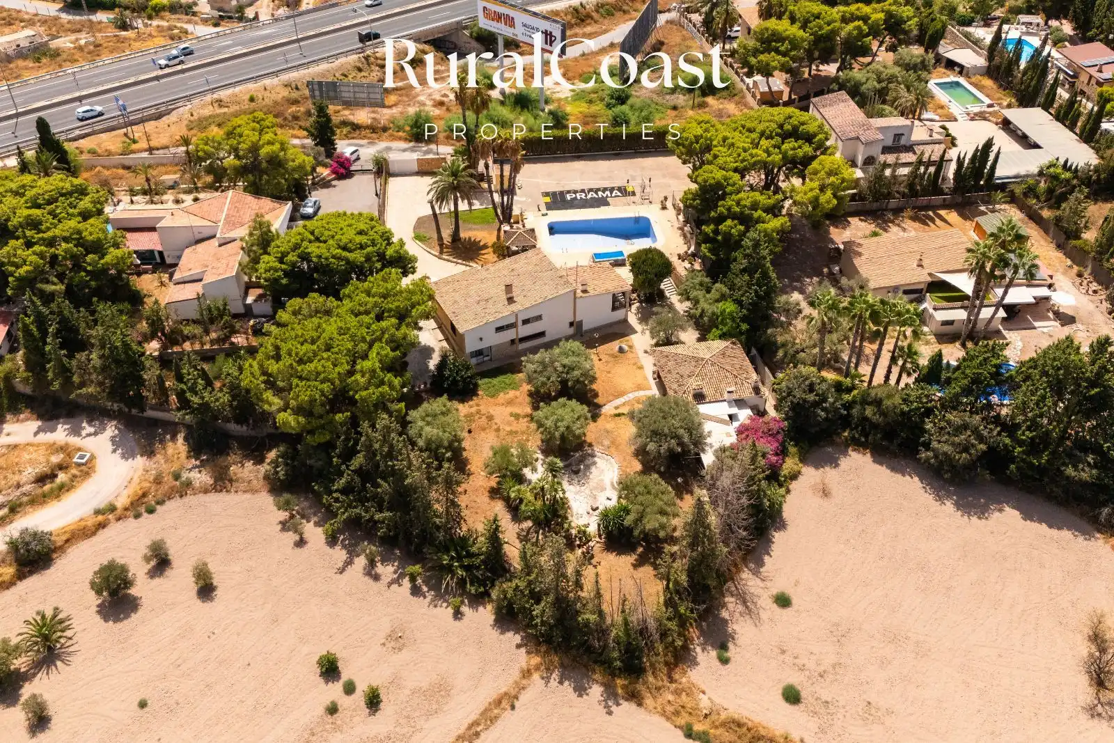Villa con piscina in vendita a CALLE RIU VINALOPÓ, imagen 10
