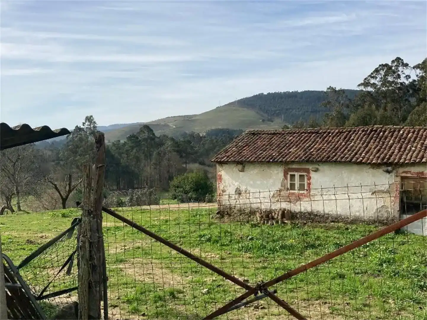Vista exterior de Finca rústica en venda en Tomiño