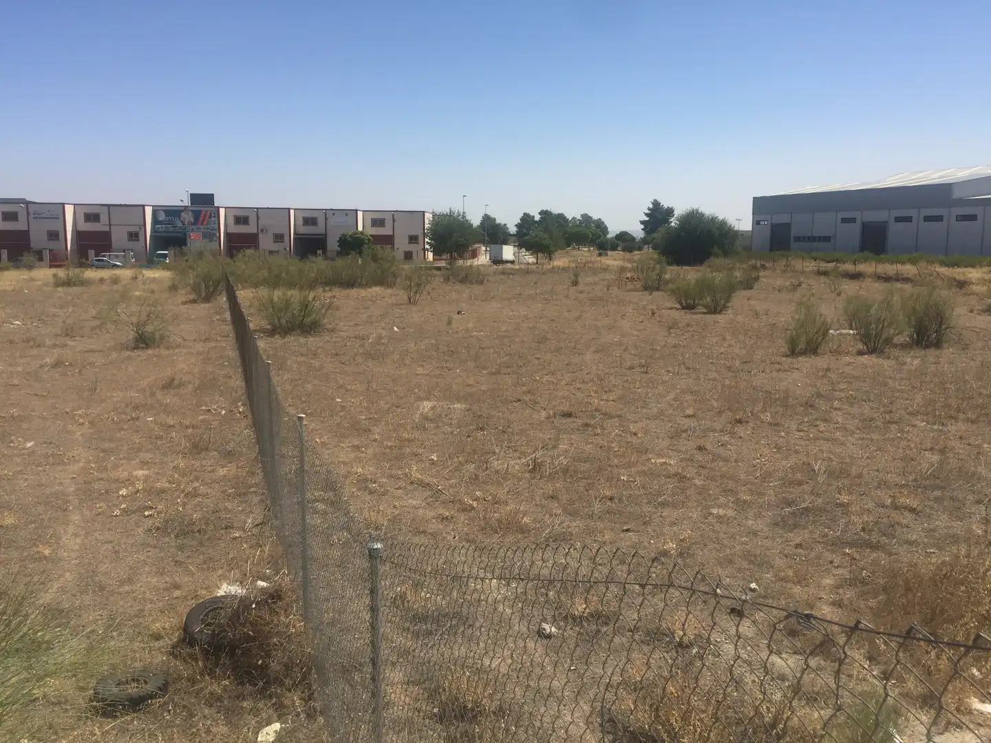Terreny industrial en venda a Altos del Olivar - El Caracol