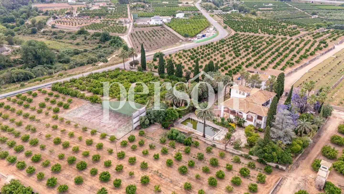 Finca rústica en venda en Canals amb Aire condicionat, Calefacció i Jardí privat