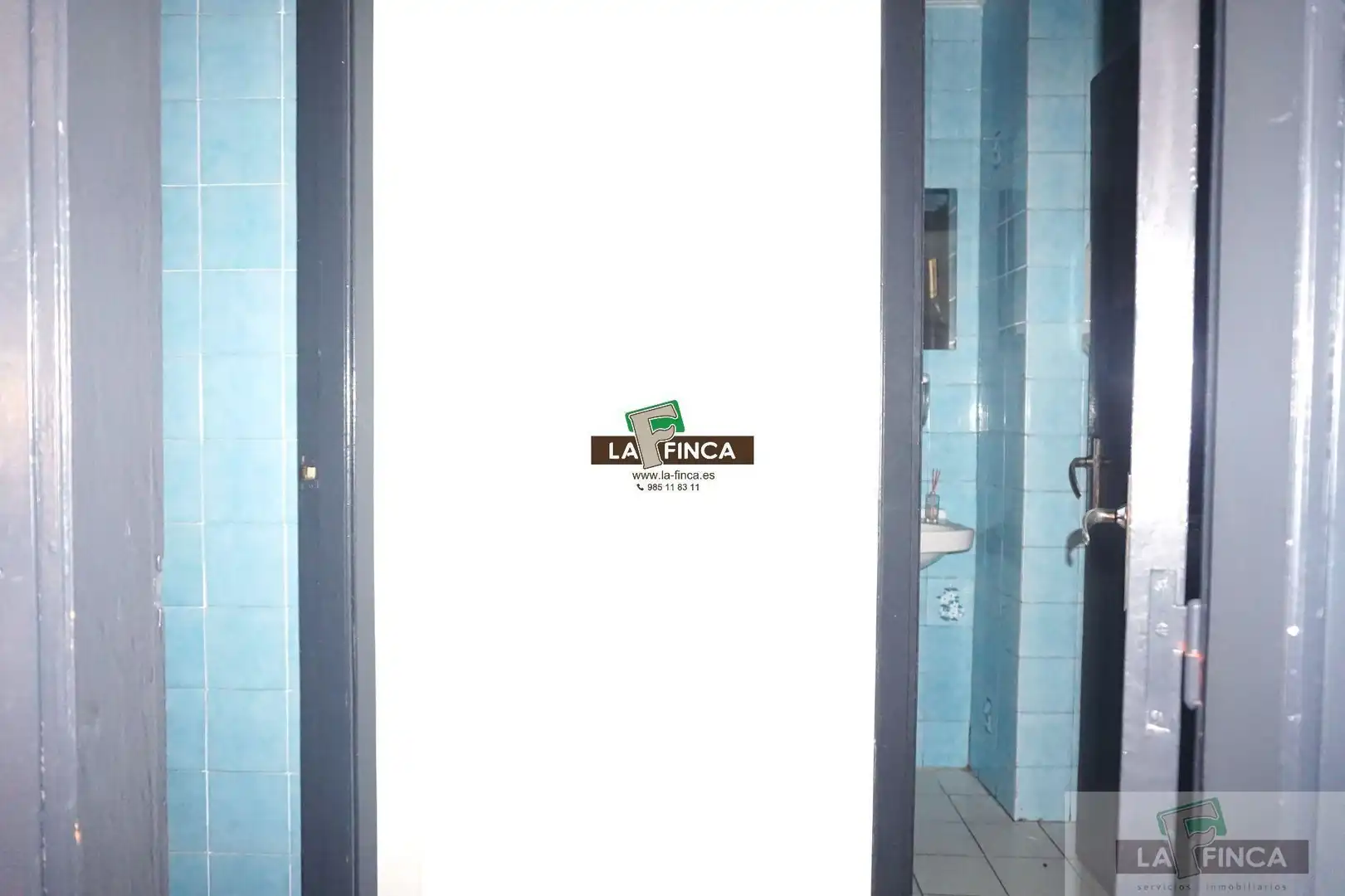 Bathroom of Commercial properties for rent in Oviedo 