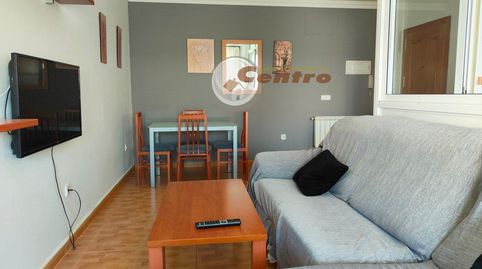 Foto 2 de Apartamento de alquiler en San Pedro, Albacete Capital