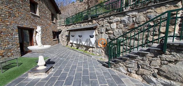 Casa adosada en Venta en Engolasters