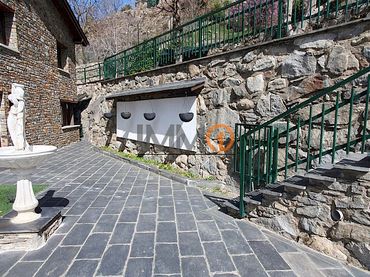 Casa pareada con jardín en venta en Engolasters