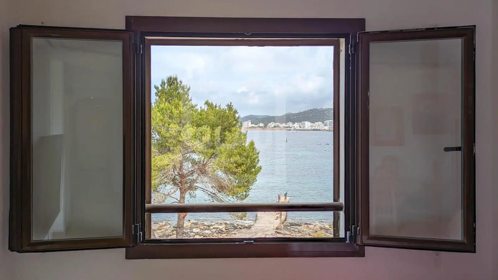 Dachboden zum Verkauf in Sant Josep de sa Talaia mit Klimaanlage, Terrasse und Schwimmbad