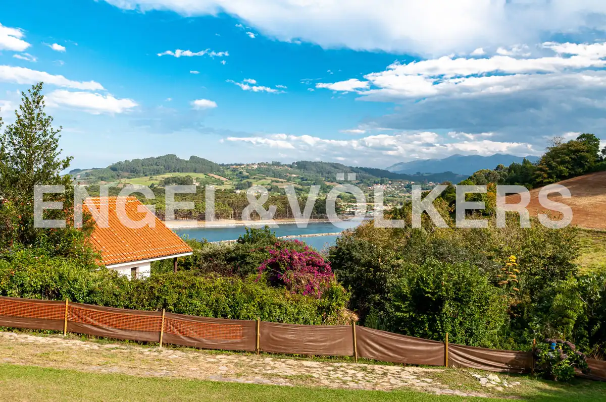 Haus oder Chalet zum Verkauf in Villaviciosa mit Heizung, Privatgarten und Parkett