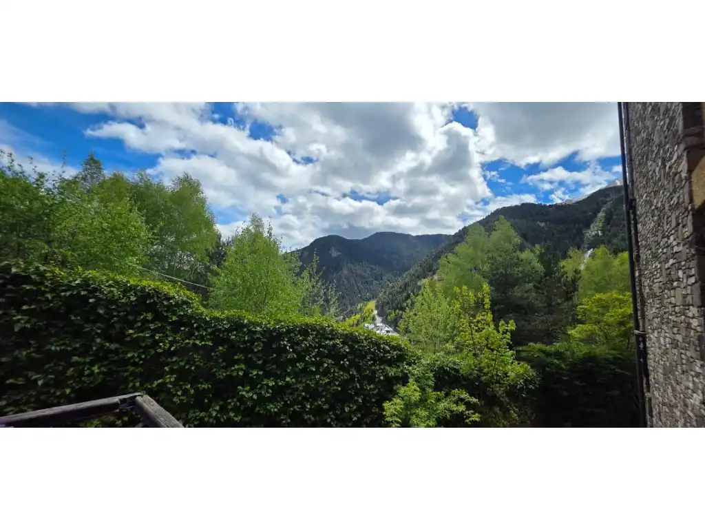 Vista exterior de Apartament en venda en La Massana