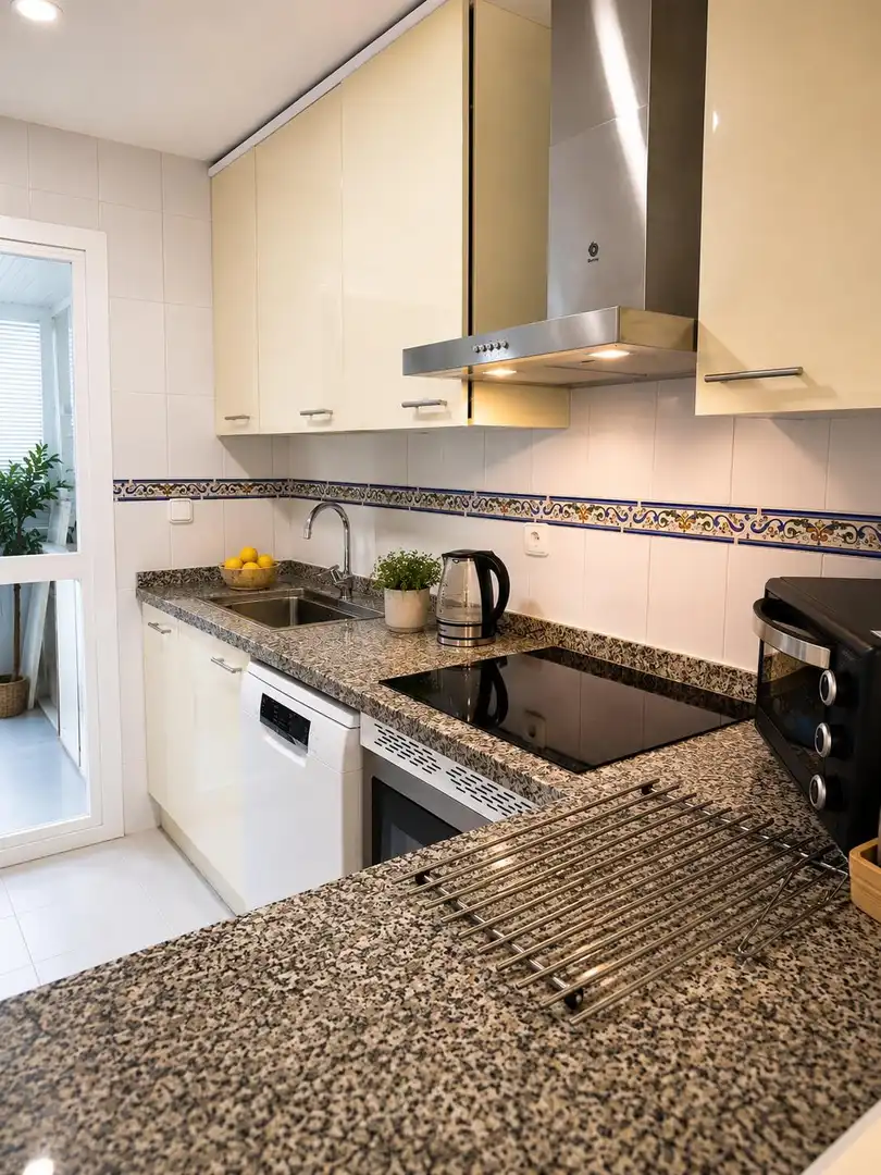 Home with terrace for sale in La Duquesa, imagen 4
