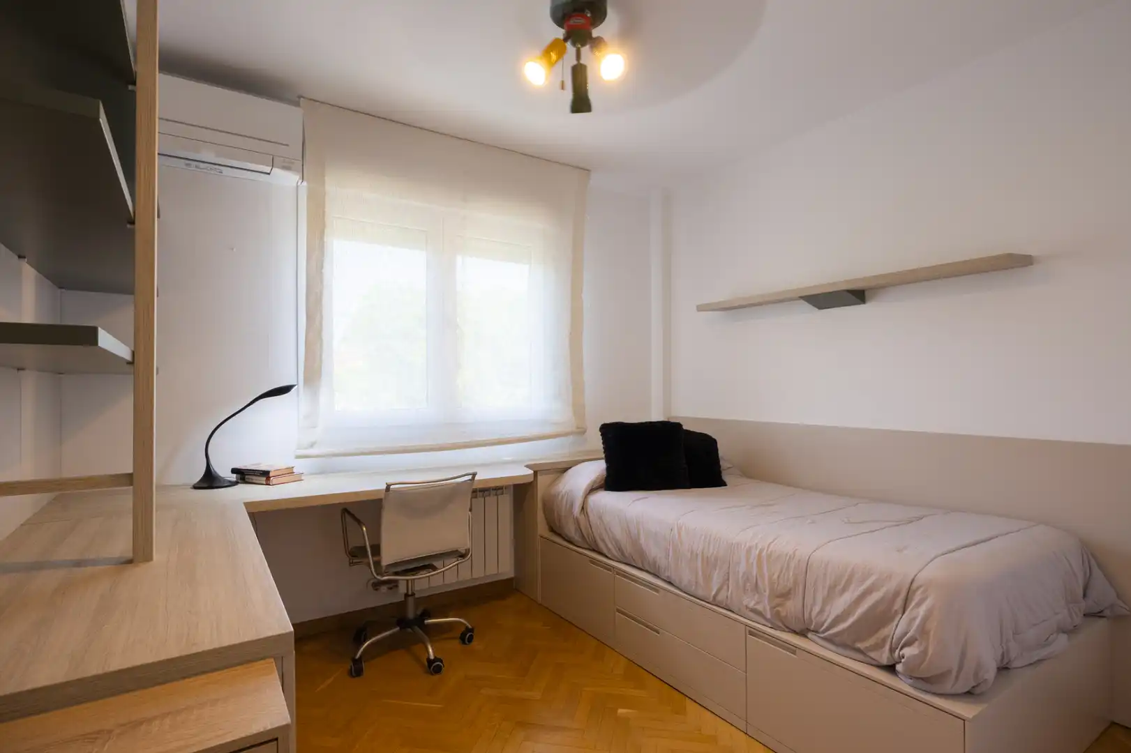 Bedroom of Houses for sale in Toledo  with Air Conditioner, Heating and Private garden