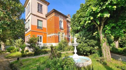 Foto 5 de Casa o xalet en venda a Calle del Profesor Pérez Pimentel, La Guía, Gijón