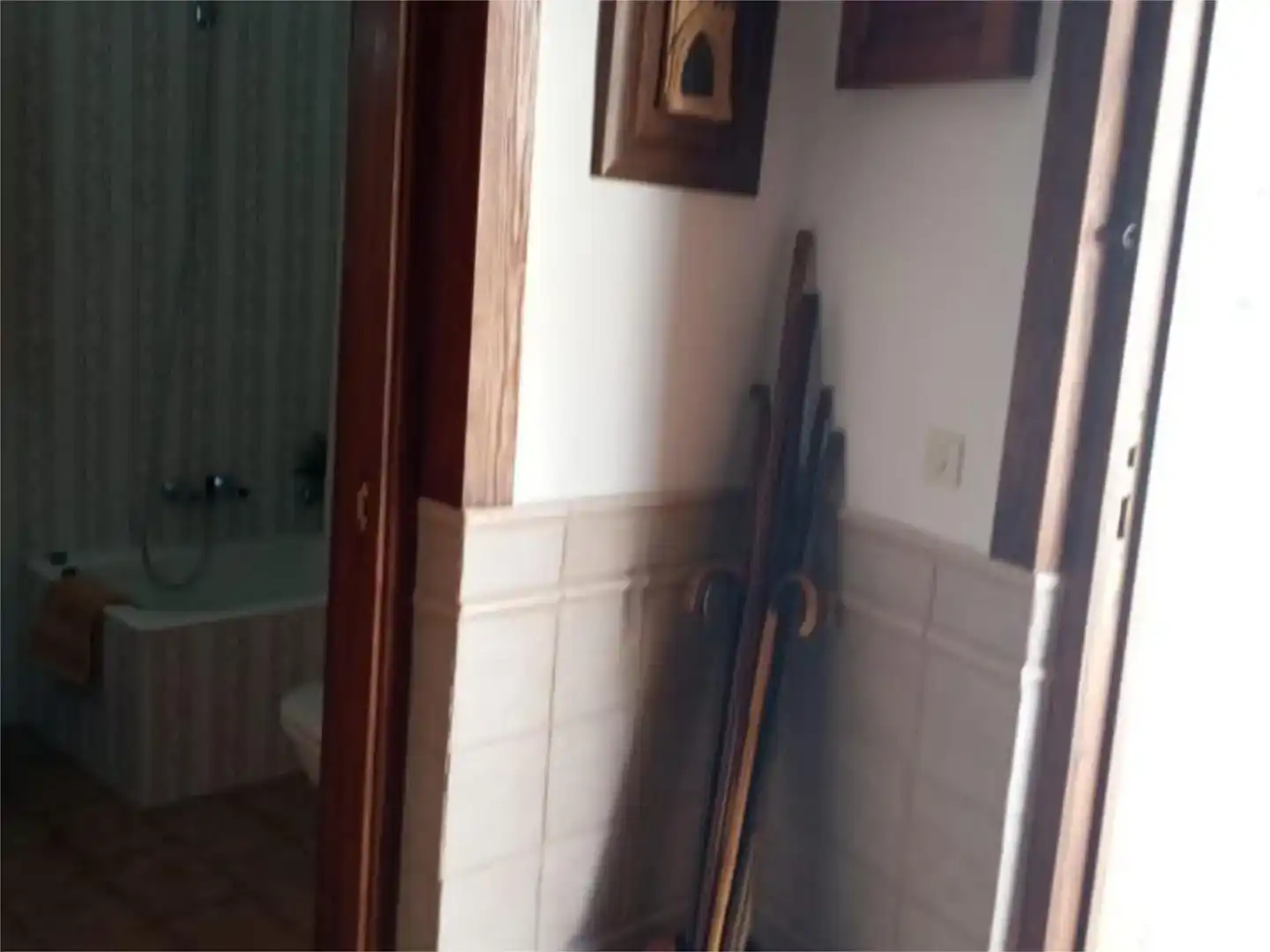 Bany de Casa adosada en venda en Cubillas de Santa Marta amb Jardí privat, Traster i Moblat