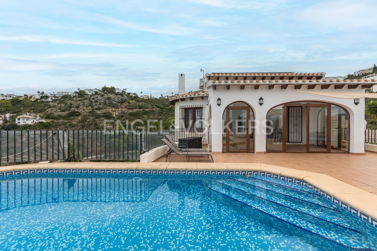 Vista exterior de Casa o xalet en venda en Pego amb Aire condicionat, Calefacció i Jardí privat