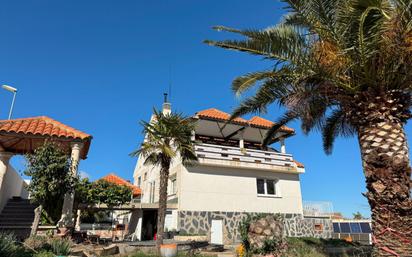 Vista exterior de Casa o xalet en venda en Nambroca amb Aire condicionat, Calefacció i Terrassa