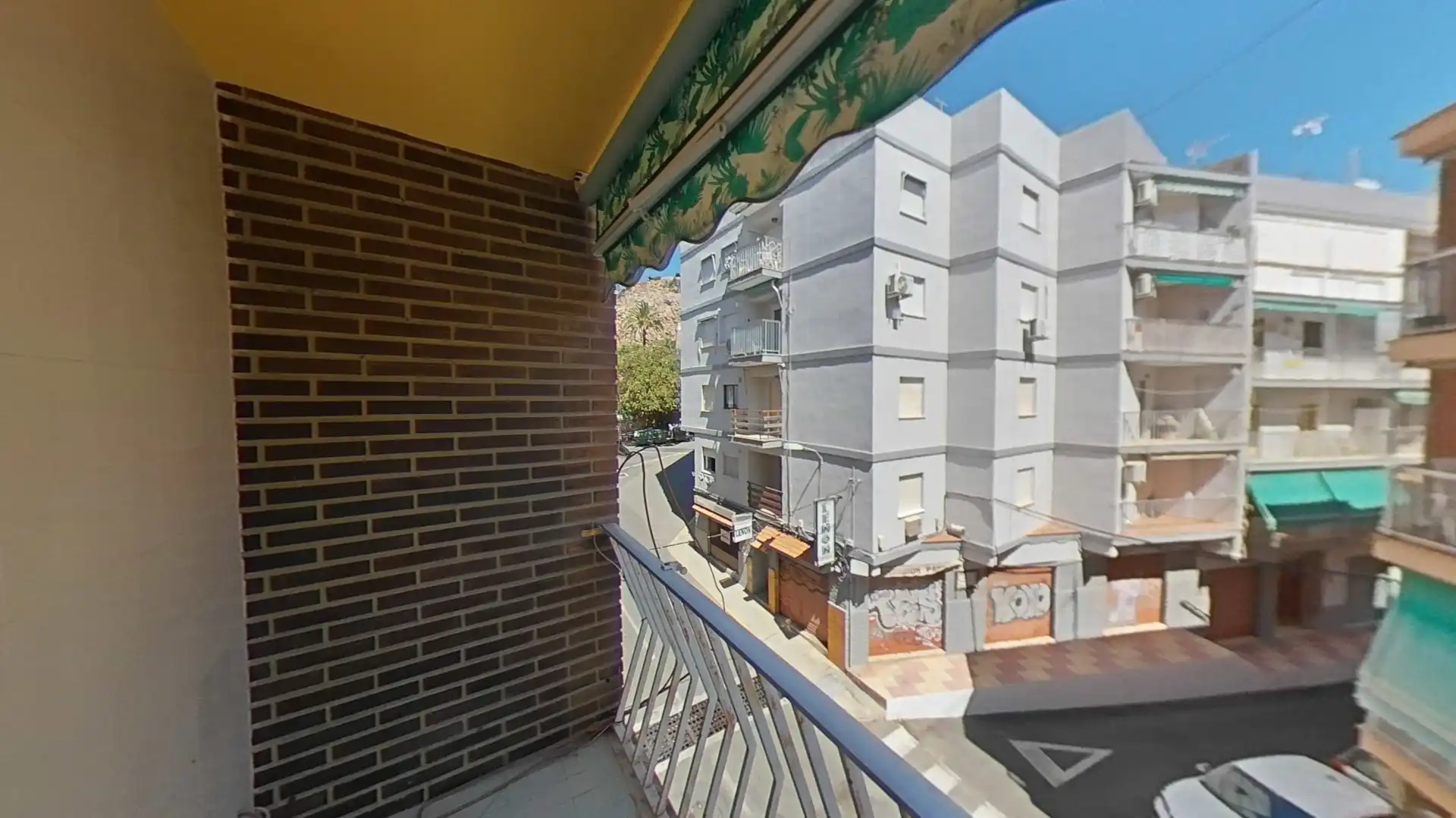 Außenansicht von Wohnung zum Verkauf in Cullera mit Balkon