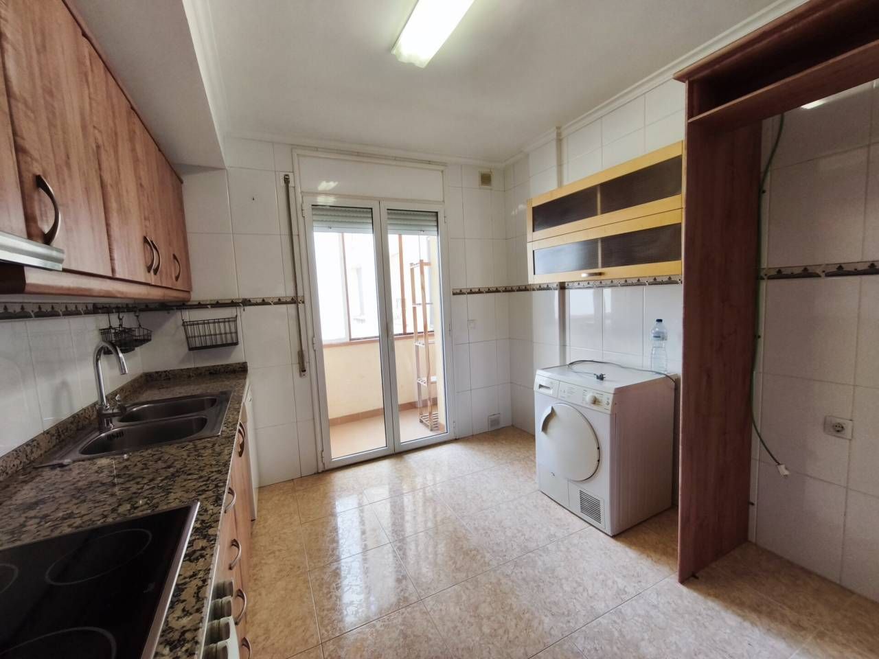 Cuina de Pis en venda en Amposta amb Aire condicionat, Moblat i Balcó