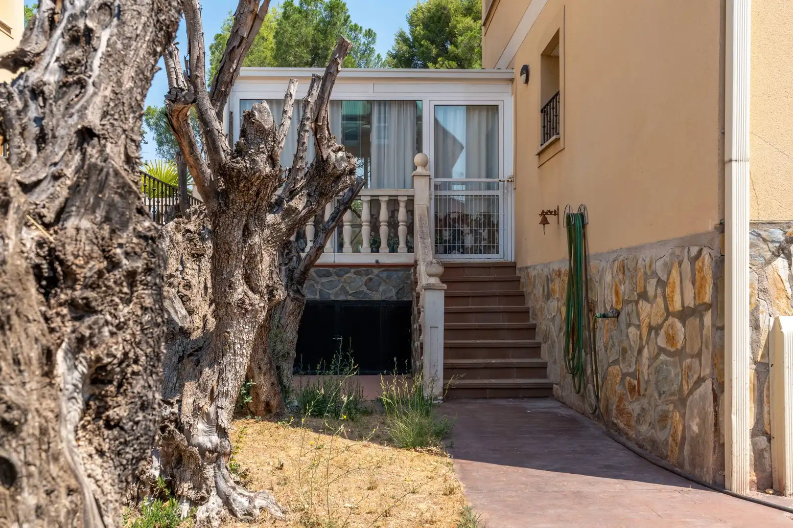 Exterior view of Houses for sale in Algete  with Air Conditioner, Heating and Private garden