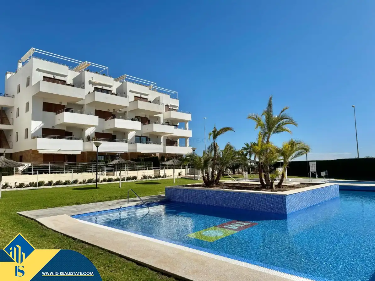 Apartment mit Pool zum Verkauf in Orihuela Costa