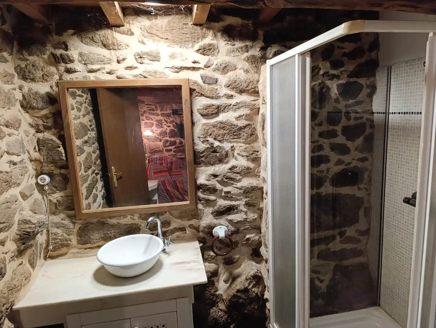 Bany de Finca rústica en venda en Carballedo amb Calefacció, Jardí privat i Terrassa