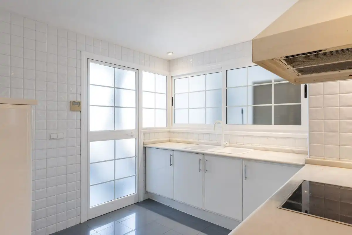 Flat with lift for sale in Pg. de les Germanies, imagen 11