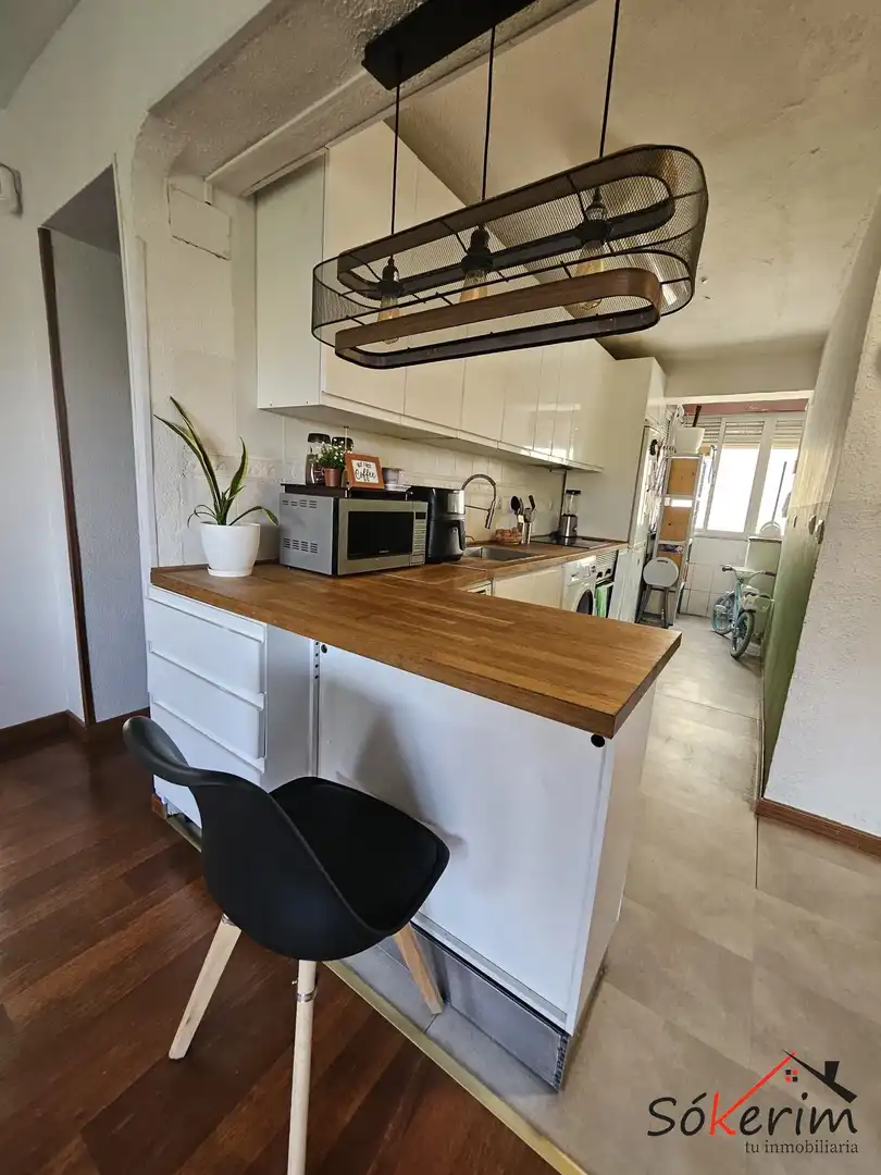 Piso en venta en Tres Olivos - Valverde