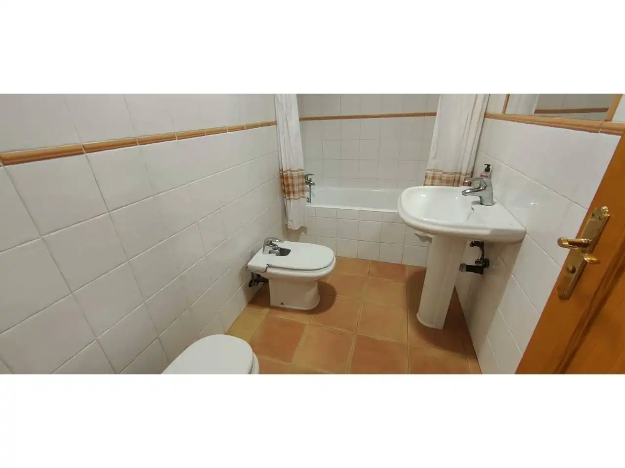 Badezimmer von Haus oder Chalet zum Verkauf in Bunyola mit Privatgarten, Terrasse und Schwimmbad