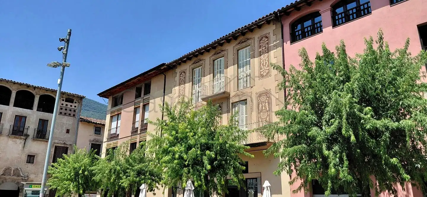 Vista exterior de Piso en venta en Centelles con Calefacción, Terraza y Balcón