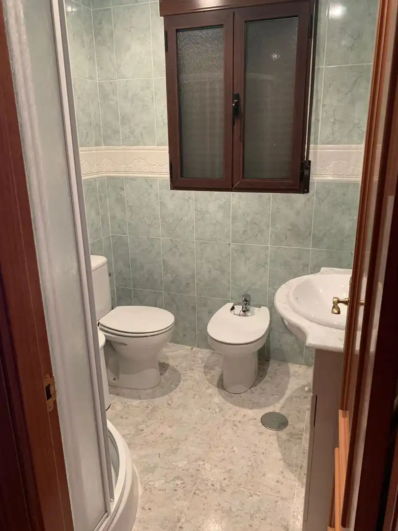 Badezimmer von Haus oder Chalet zum Verkauf in Albacete mit Heizung, Terrasse und Balkon