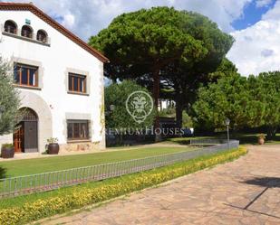 Vista exterior de Casa o xalet en venda en Sant Andreu de Llavaneres amb Calefacció i Jardí privat