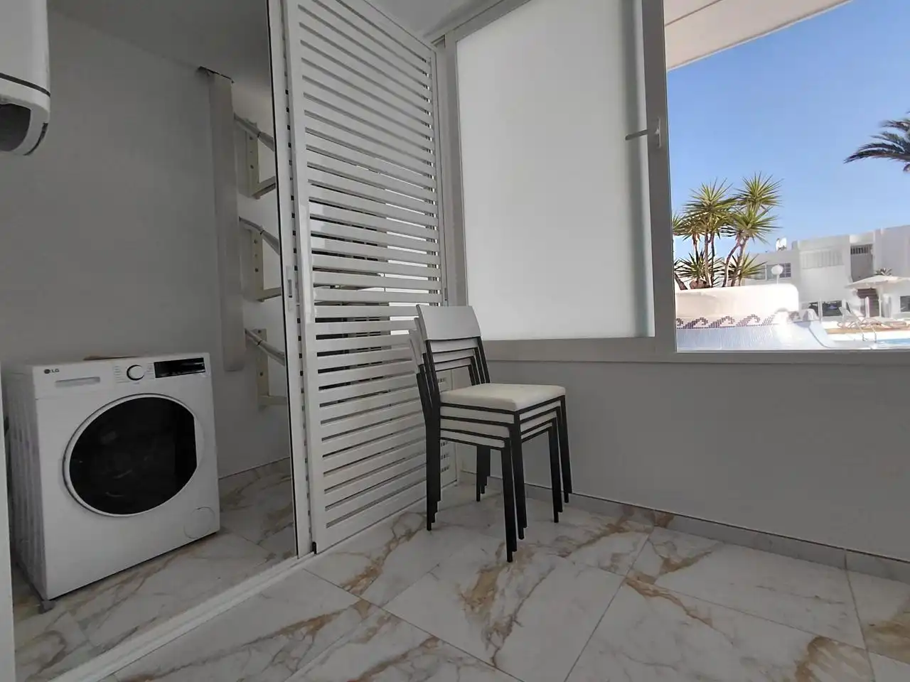 Terrace of Ground floor for sale in Arona  with Air Conditioner