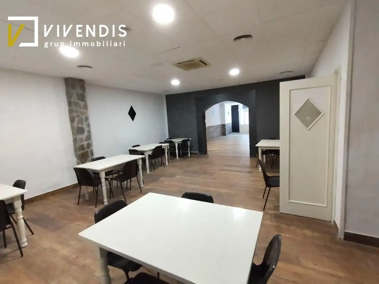 Locale commerciale in vendita a PAU, imagen 4