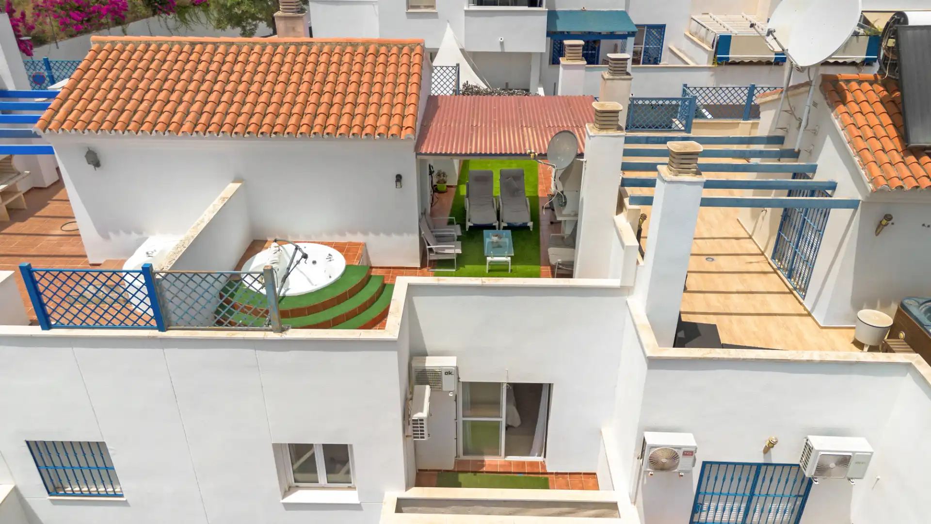 Reihenhaus mit Pool zum Verkauf in Calle Isaias Carrasco Miguel, imagen 33