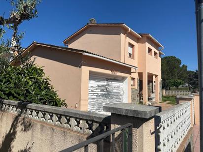 Vista exterior de Casa o xalet en venda en Vilamalla amb Jardí privat i Terrassa