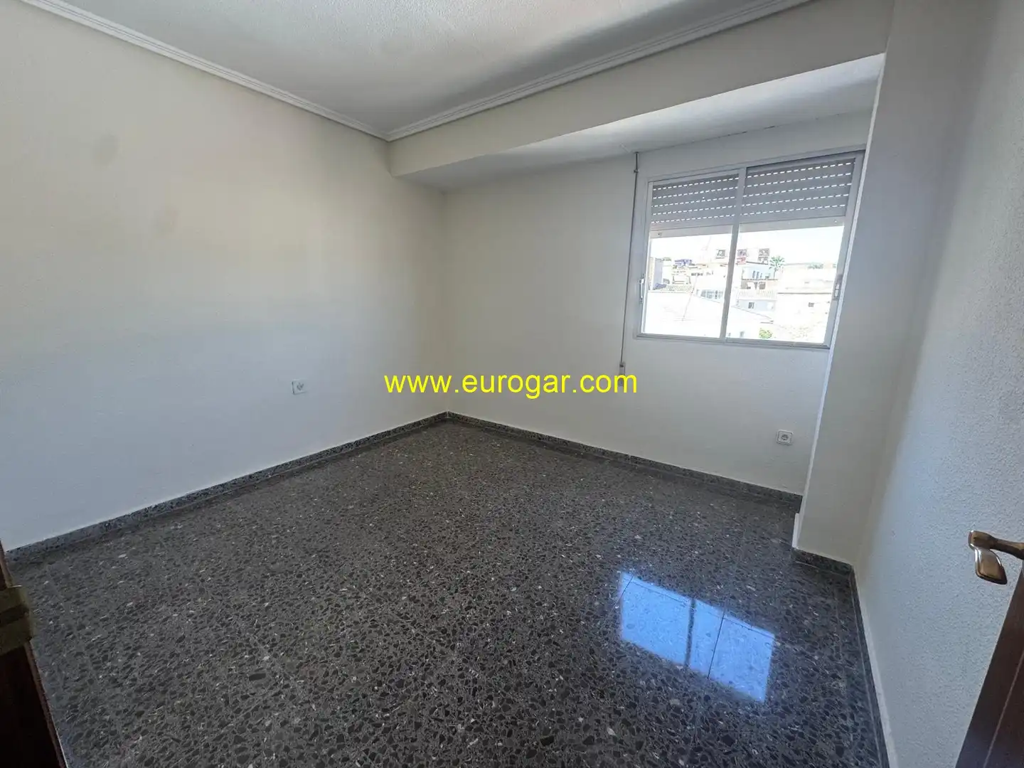 Habitación de Ático en venta en Chiva con Terraza