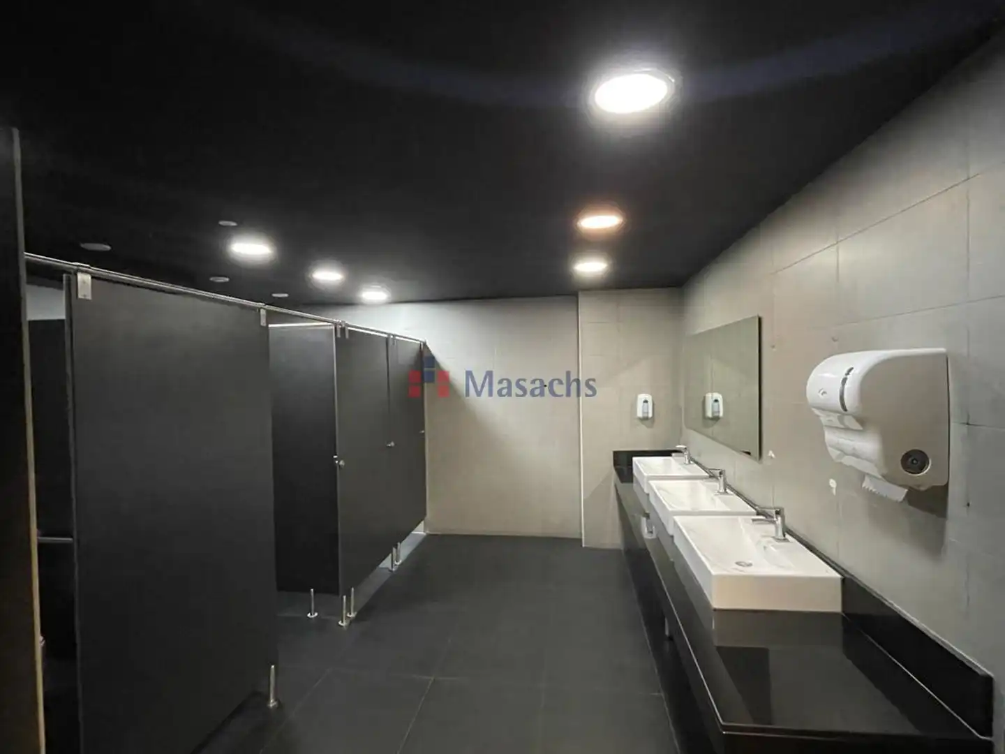 Baño de Oficina de alquiler en Sant Quirze del Vallès