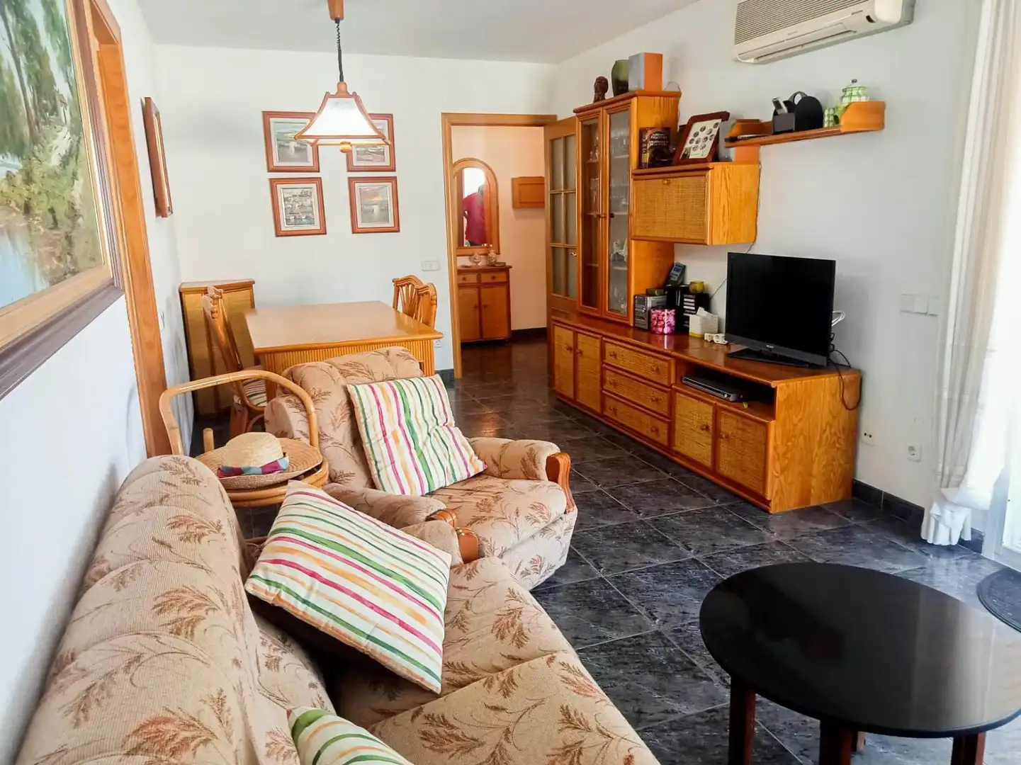 Living room of Flat for sale in Cunit  with Air Conditioner, Terrace and Community pool