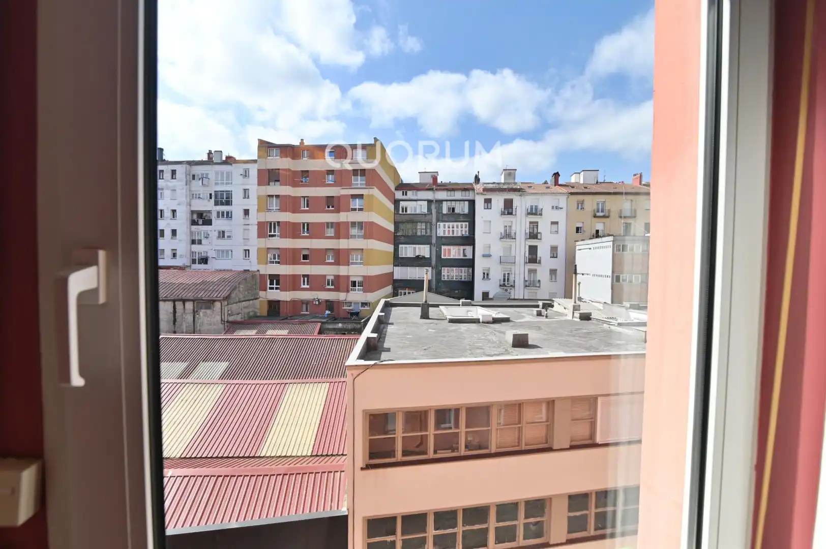 Vista exterior de Piso en venta en Bilbao  con Calefacción