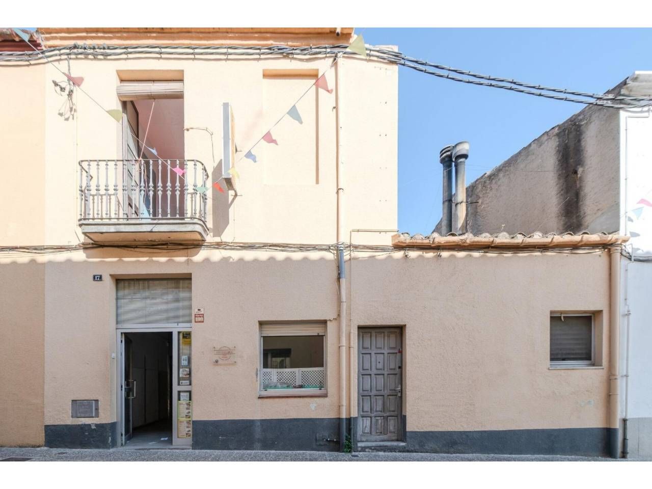 Vista exterior de Casa o xalet en venda en Llagostera amb Jardí privat i Terrassa