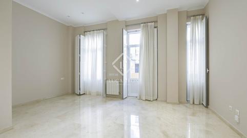 Photo 2 of Flat to rent in Gran Via, Valencia